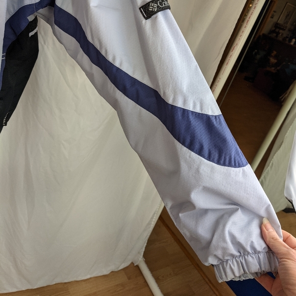 ✓Columbia packable hooded windbreaker S blue - Picture 15 of 16